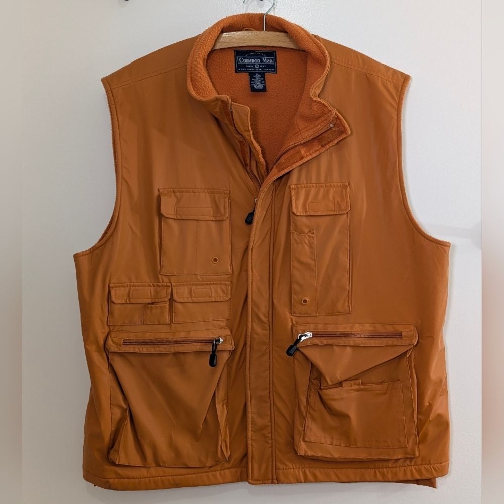 VTG Common Man Utility Vest XL Brown Fishing Hunting Workwear Gorpcore Outdoor - Picture 2 of 7
